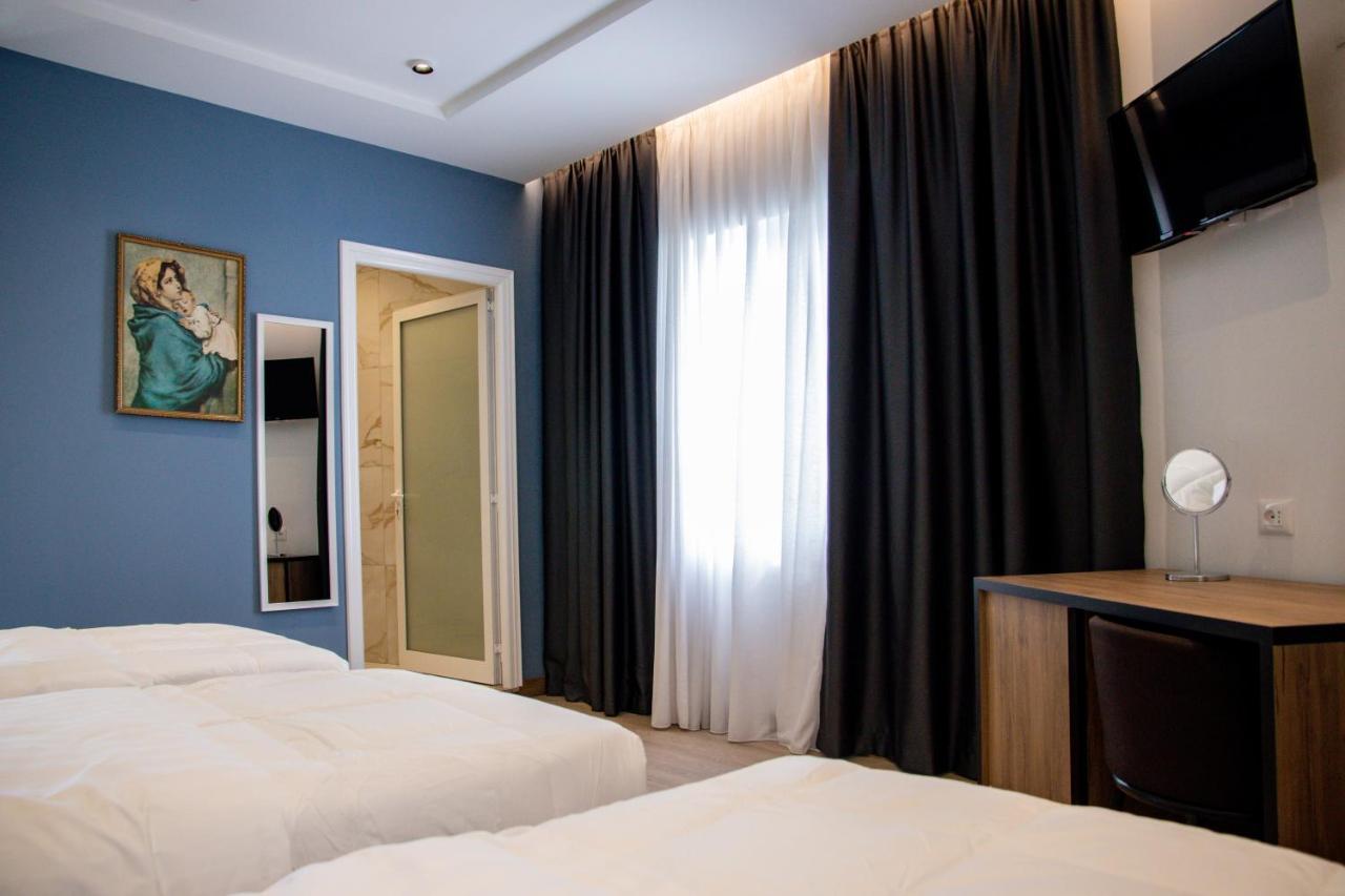 Hotel Blini Shkoder Bagian luar foto
